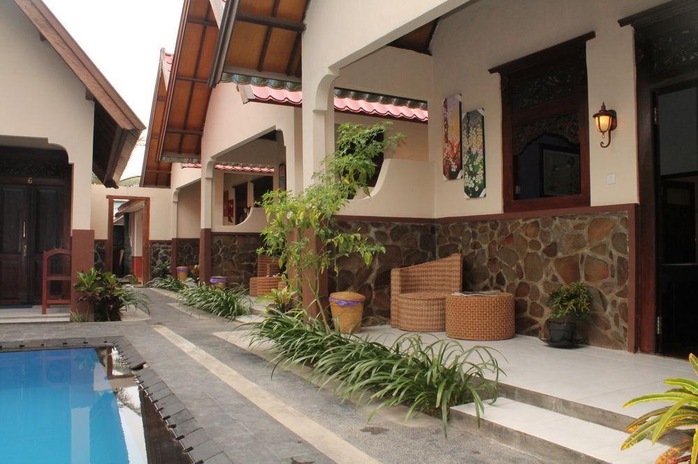 Bagaz Cottage Gili Trawangan Extérieur photo